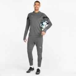 Puma Men's Training 1/4 Zip Top Smoked Pearl / Black / Silver 12 Puma Men's Training 1/4 Zip Top Smoked Pearl / Black / Silver -Sport Style Shop 657375 13 mod03