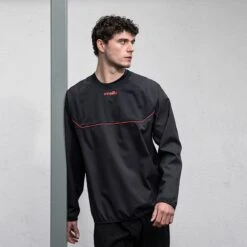 Men's Norwich Woven Windbreaker Black / Red