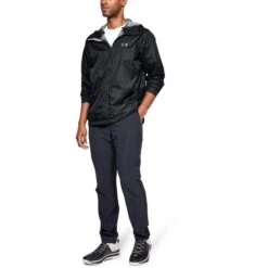 Under Armour Men's UA Forefront Rain Jacket Black / Steel 7 Under Armour Men's UA Forefront Rain Jacket Black / Steel -Sport Style Shop s7.v5 1321439 001 fsf