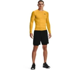 Under Armour Men's HeatGear® Armour Compression Shorts Black / White -Sport Style Shop s7.v5 1361596 001 fsf