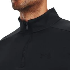 Under Armour Men's Fleece® ¼ Zip Black -Sport Style Shop s7.v5 1373358 001 collar