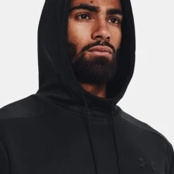 Under Armour Men's Armour Fleece® Hoodie Black -Sport Style Shop v5 1373353 001 hood